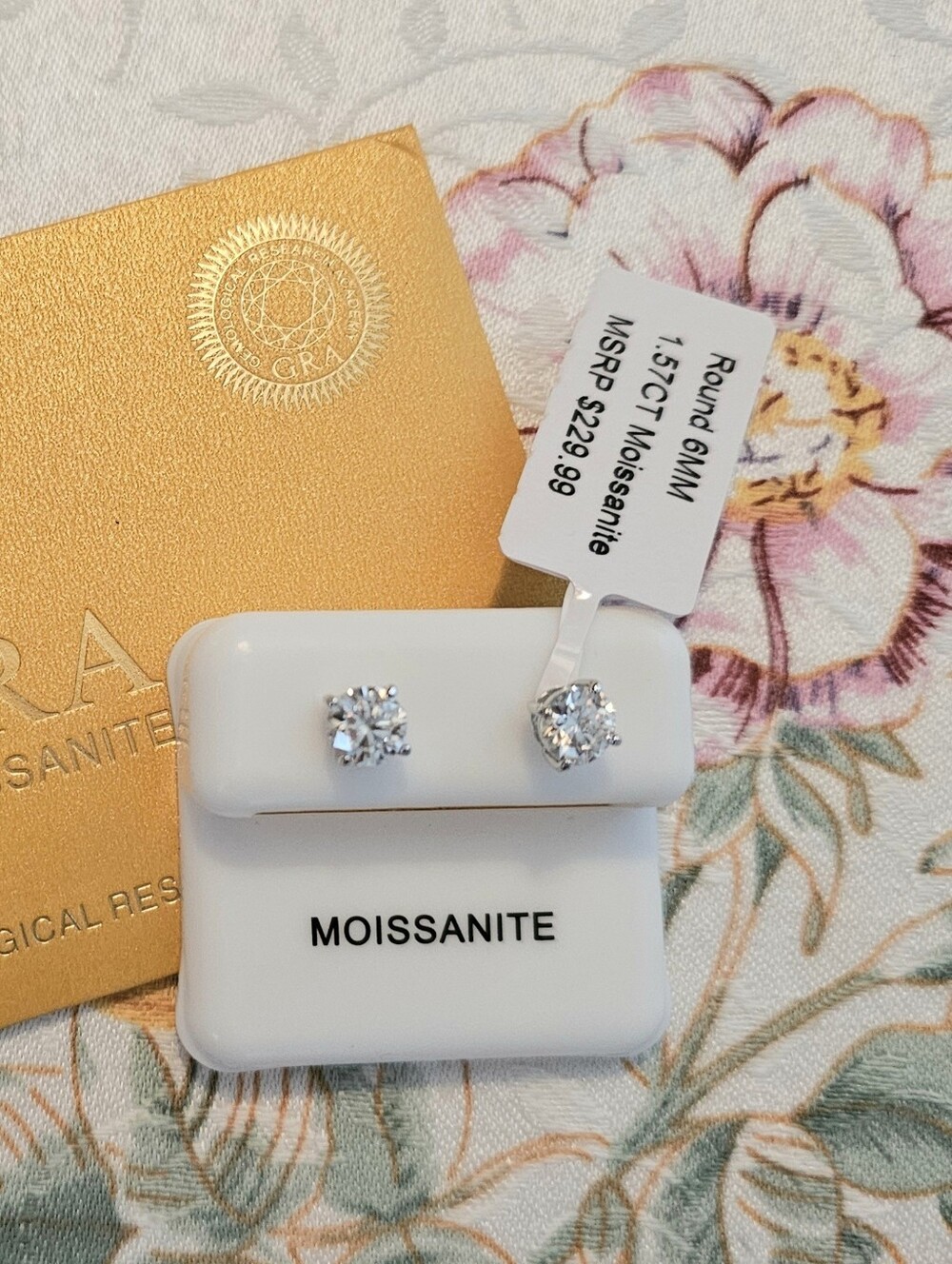 Classic Moissanite Round Stud Earrings Set in Sterling Silver - Brand New!